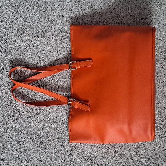 PAYLESS Tote - Picture 4 of 10